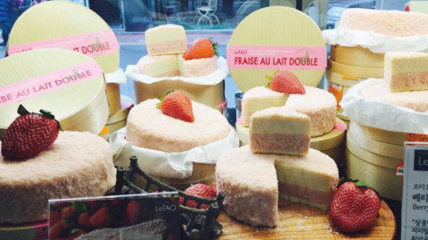 春日攻陷了少女的心 首爾粉嫩色士多啤梨牛奶芝士蛋糕